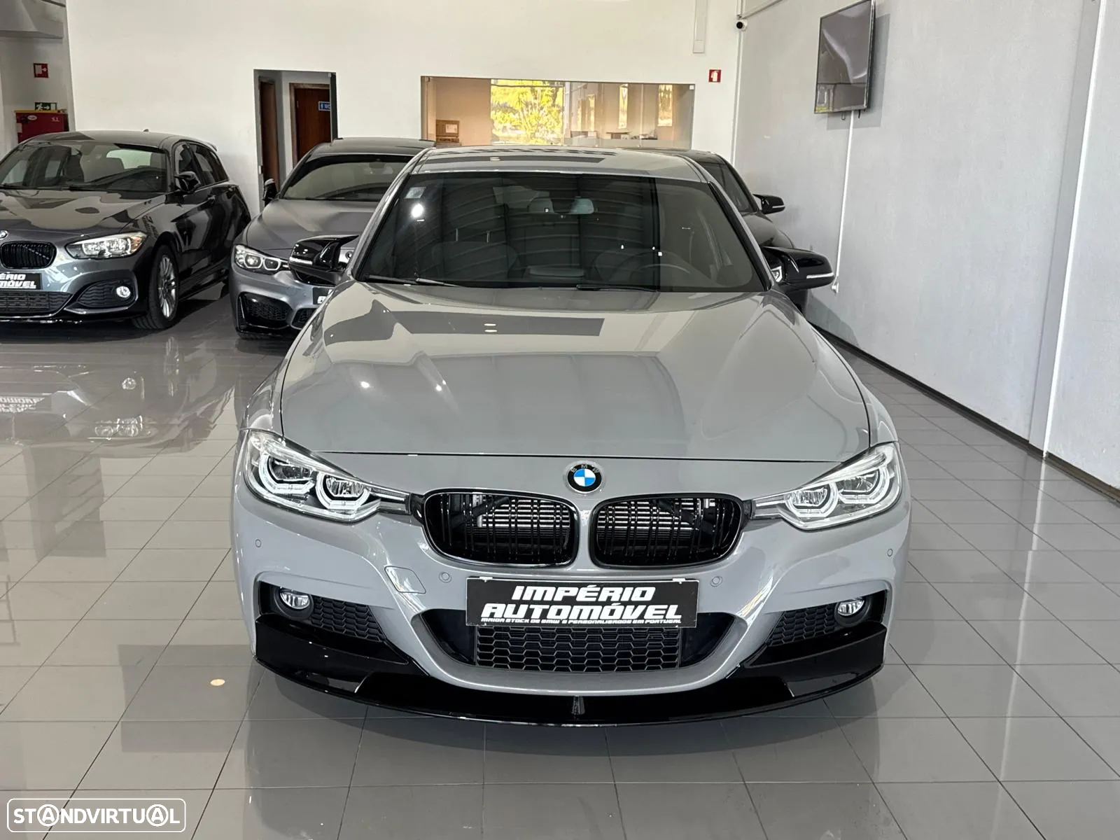 BMW 330 e iPerformance Pack M - 6