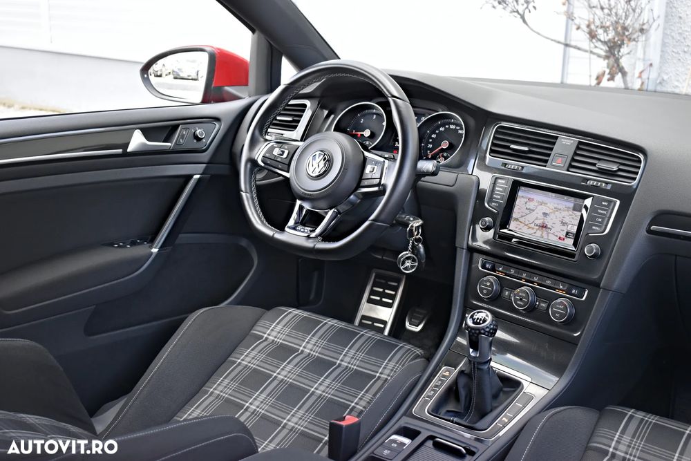 Volkswagen Golf GTD BlueMotion Technology - 9