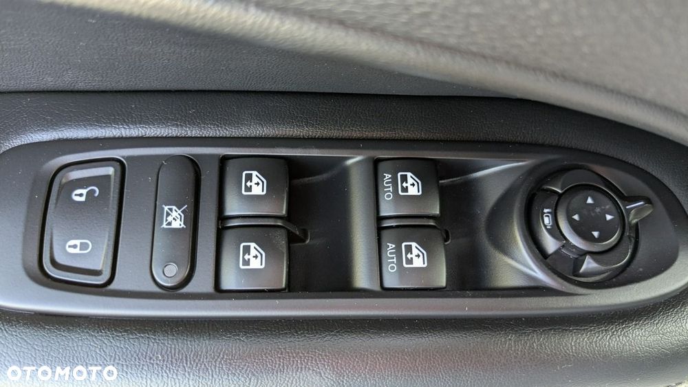 Jeep Compass - 31
