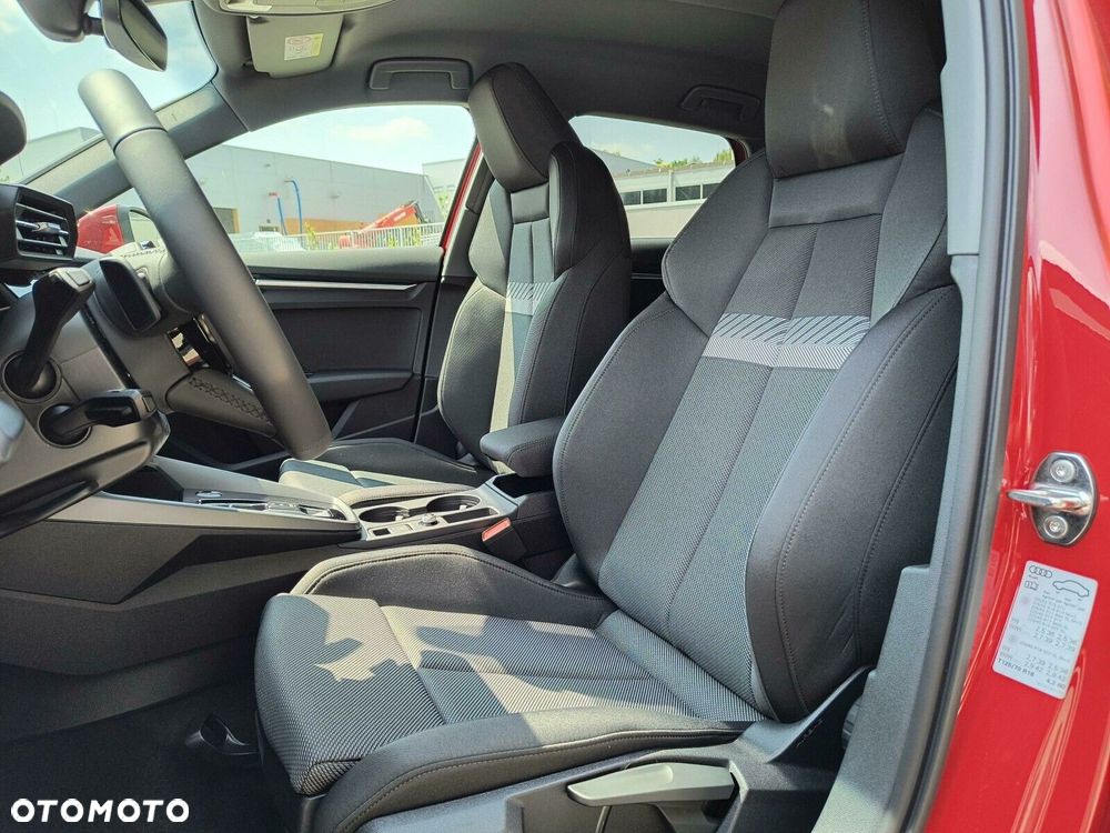 Audi A3 Sportback - 16