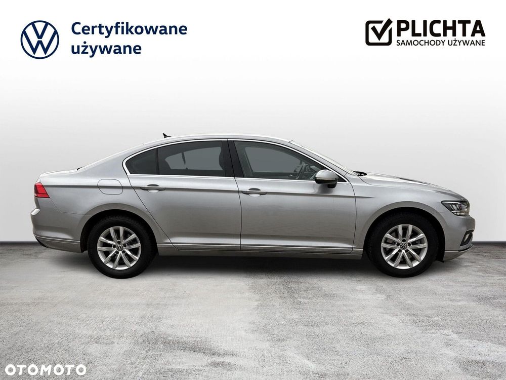 Volkswagen Passat - 6