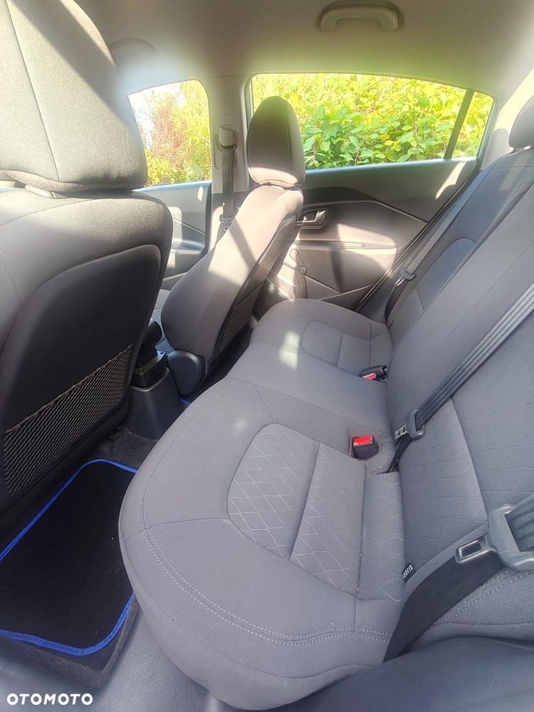 Kia Rio 1.4 M - 6