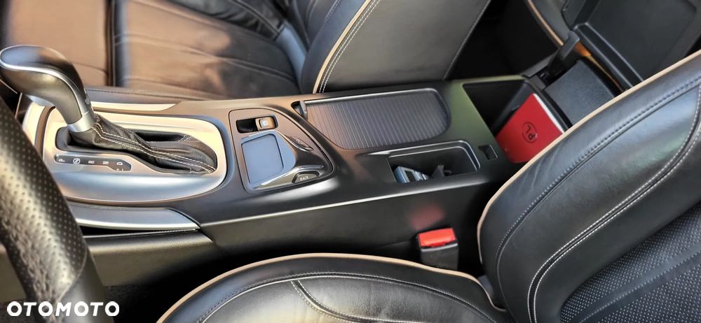 Opel Insignia 2.0 ECOTEC DI Turbo 4x4 Country Tourer Au - 3