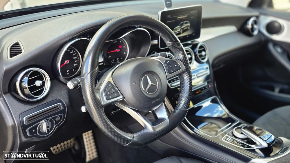 Mercedes-Benz GLC 250 d 4Matic 9G-TRONIC AMG Line - 12