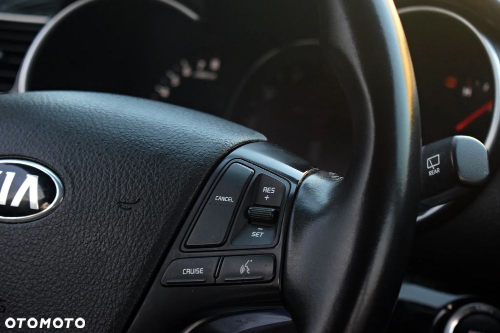 Kia Sorento 2.4 GDI XL 7os - 40