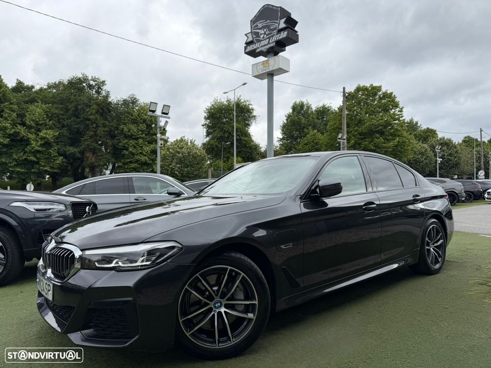 BMW 530 e Pack M - 4