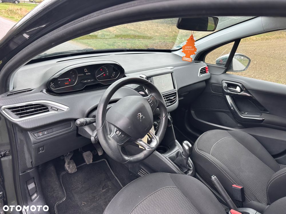 Peugeot 208 PureTech 82 Start & Stop Active - 14