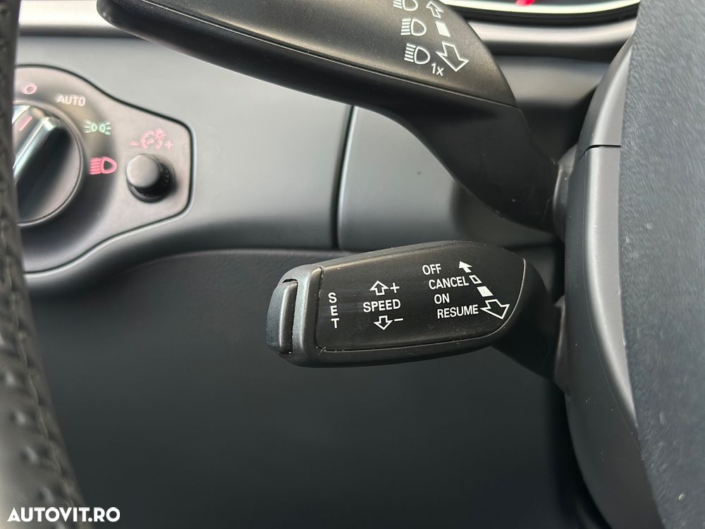 Audi A4 2.0 TDI B8 Multitronic - 13