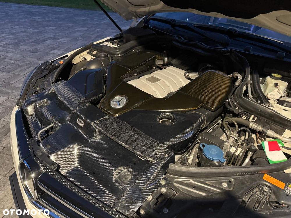 Mercedes-Benz Klasa C 63 AMG 7G-TRONIC Performance Plus SPORT EDITION - 14