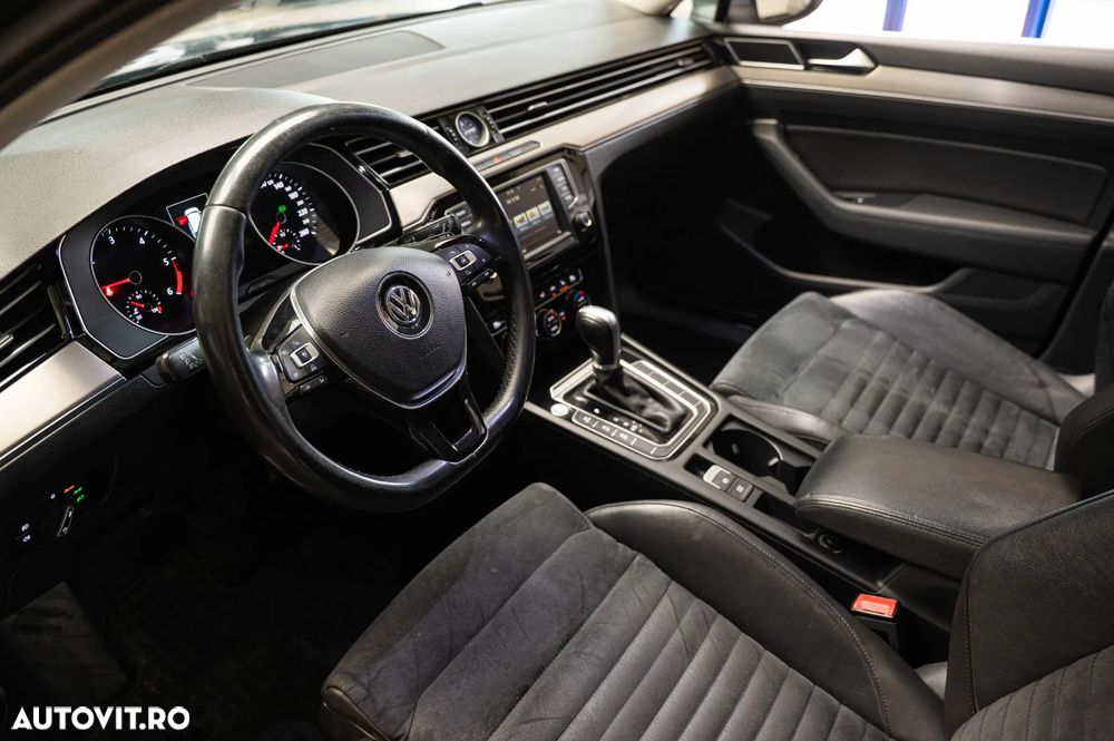 Volkswagen Passat 2.0 TDI SCR DSG (BlueM Tech) Comfortline - 5