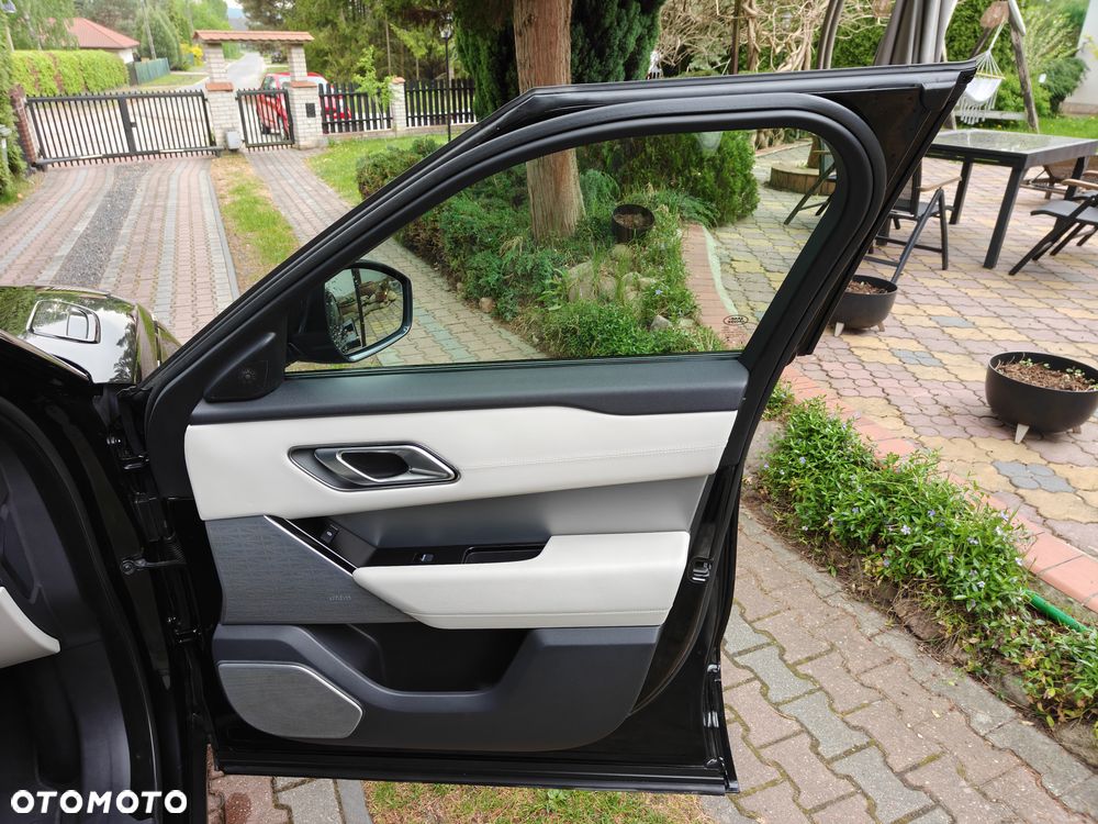 Land Rover Range Rover Velar - 24