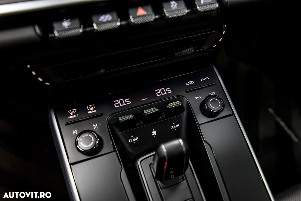 Porsche 911 Carrera S PDK - 31