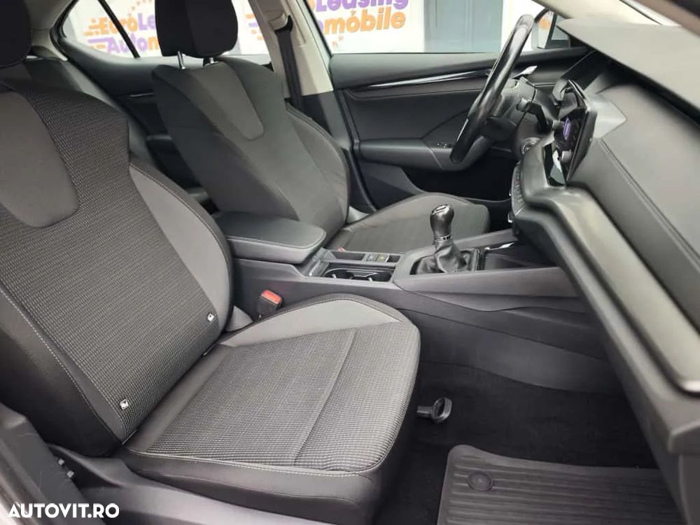 Skoda Octavia 2.0 TDI Ambition - 15