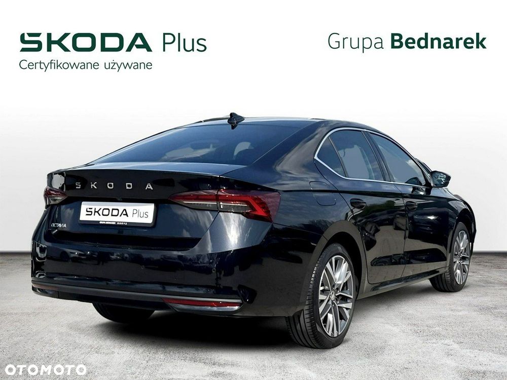 Skoda Octavia 1.5 TSI mHEV Selection DSG - 6