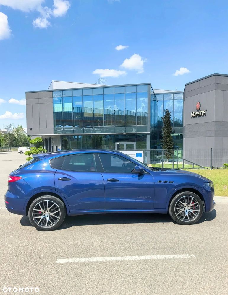 Maserati Levante S Q4 - 3