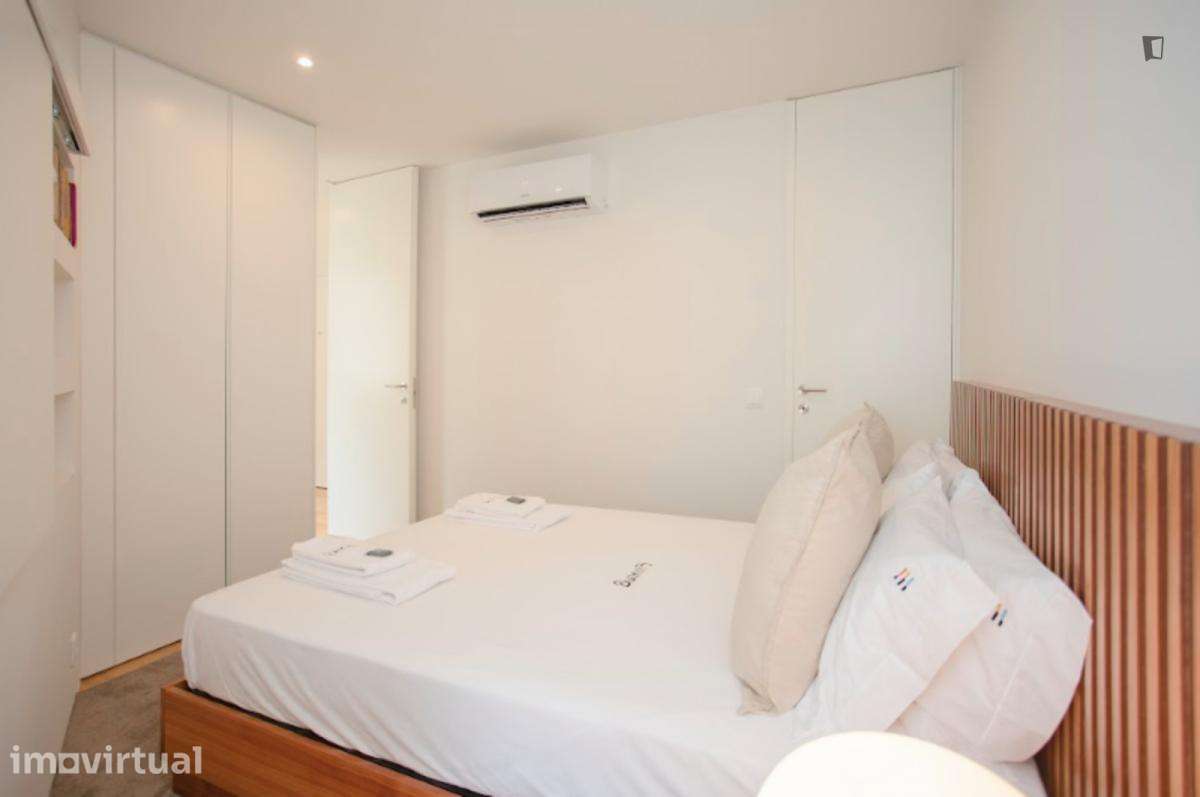 Apartamento com 1 quartos - localizado em Cedofeita Porto - Grande imagem: 4/18