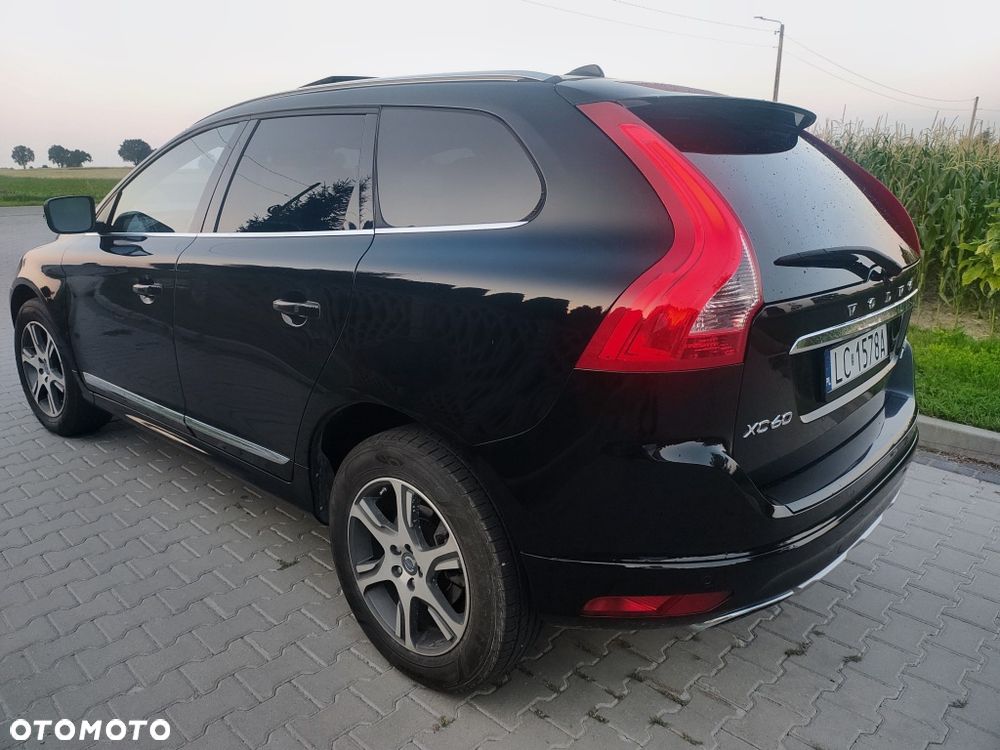 Volvo XC 60 - 4