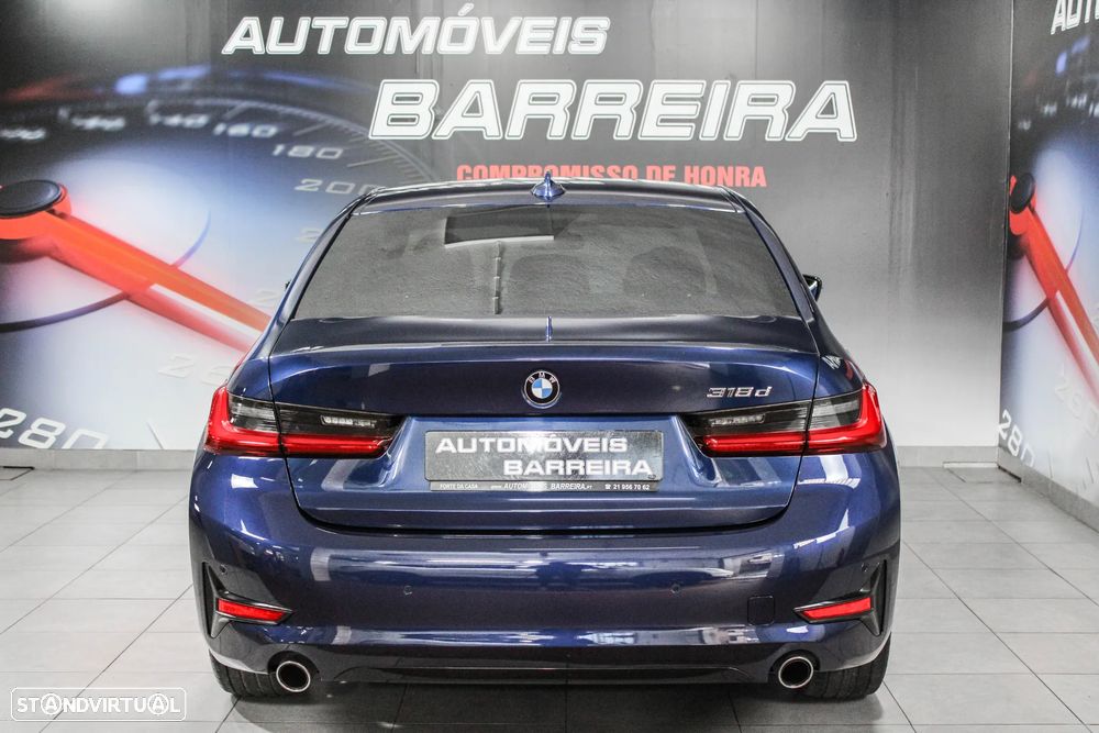 BMW 318 d Line Sport - 27