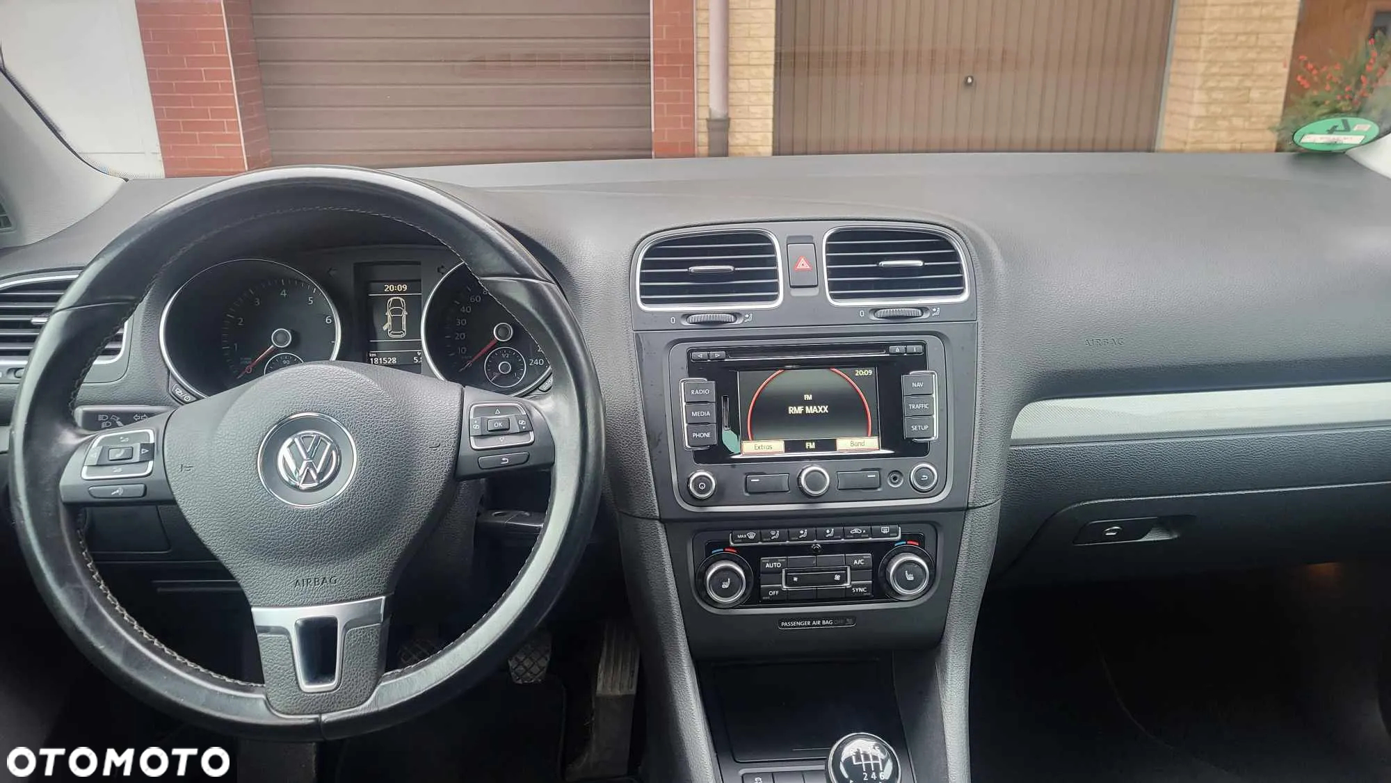 Volkswagen Golf 1.4 TSI MATCH - 6