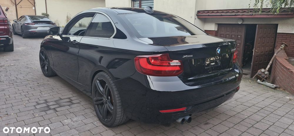 BMW Seria 2 2015 photo 4