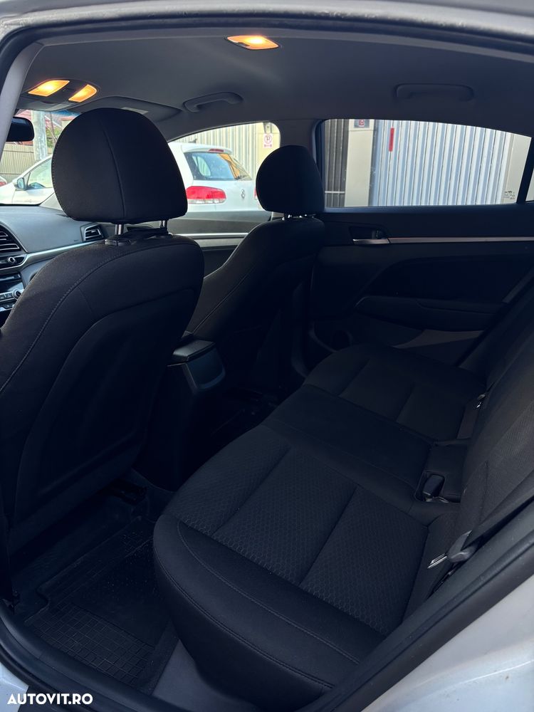 Hyundai Elantra 1.6 MPi Highway - 7