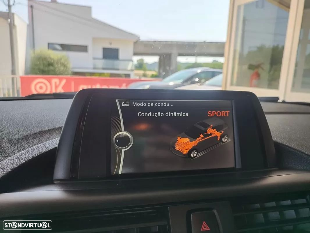 BMW 116 d EDynamics Line Sport - 29