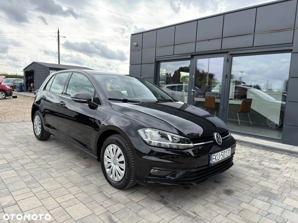 Volkswagen Golf - 3