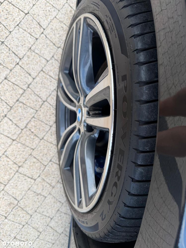 BMW Seria 3 340i xDrive Edition M Sport Shadow - 21