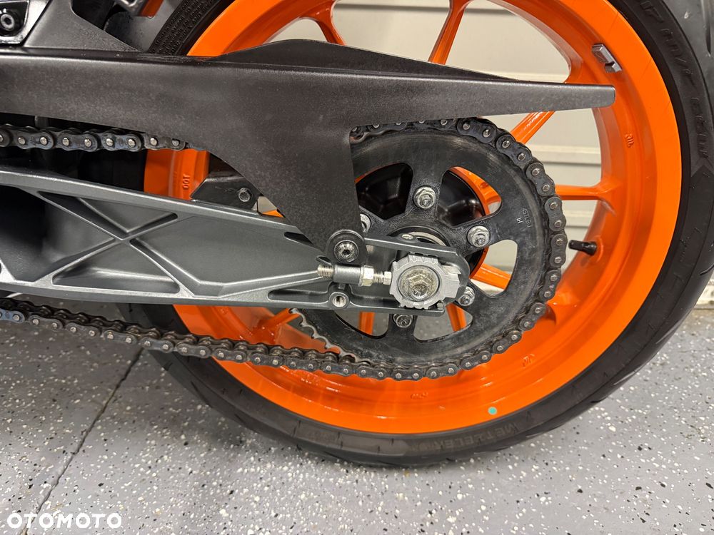 KTM RC 125 - 13