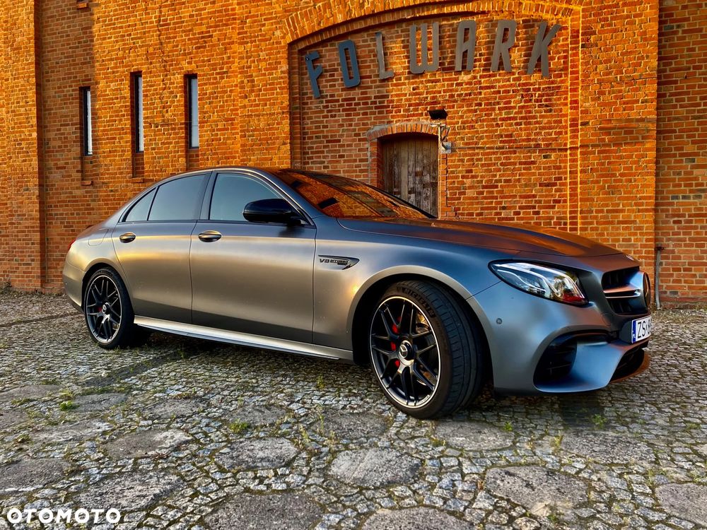Mercedes-Benz Klasa E AMG 63 S 4-Matic+ - 27