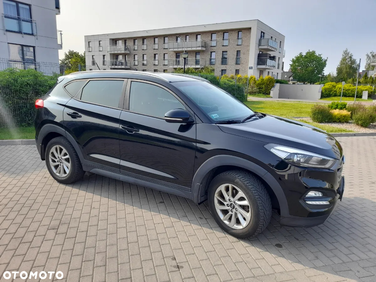 Hyundai Tucson 1.7 CRDI BlueDrive Comfort 2WD - 2