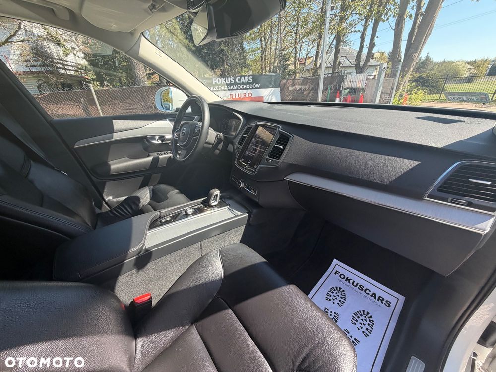 Volvo XC 90 B5 D AWD Momentum Pro 7os - 39