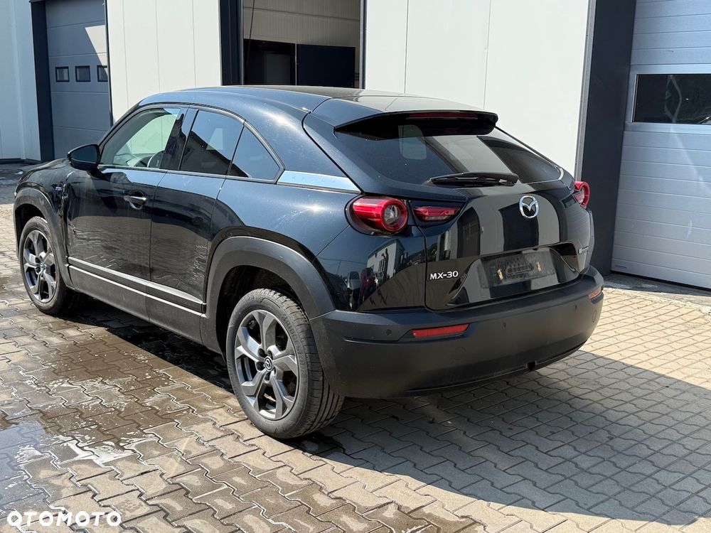 Mazda MX-30 e-SKYACTIV - 3