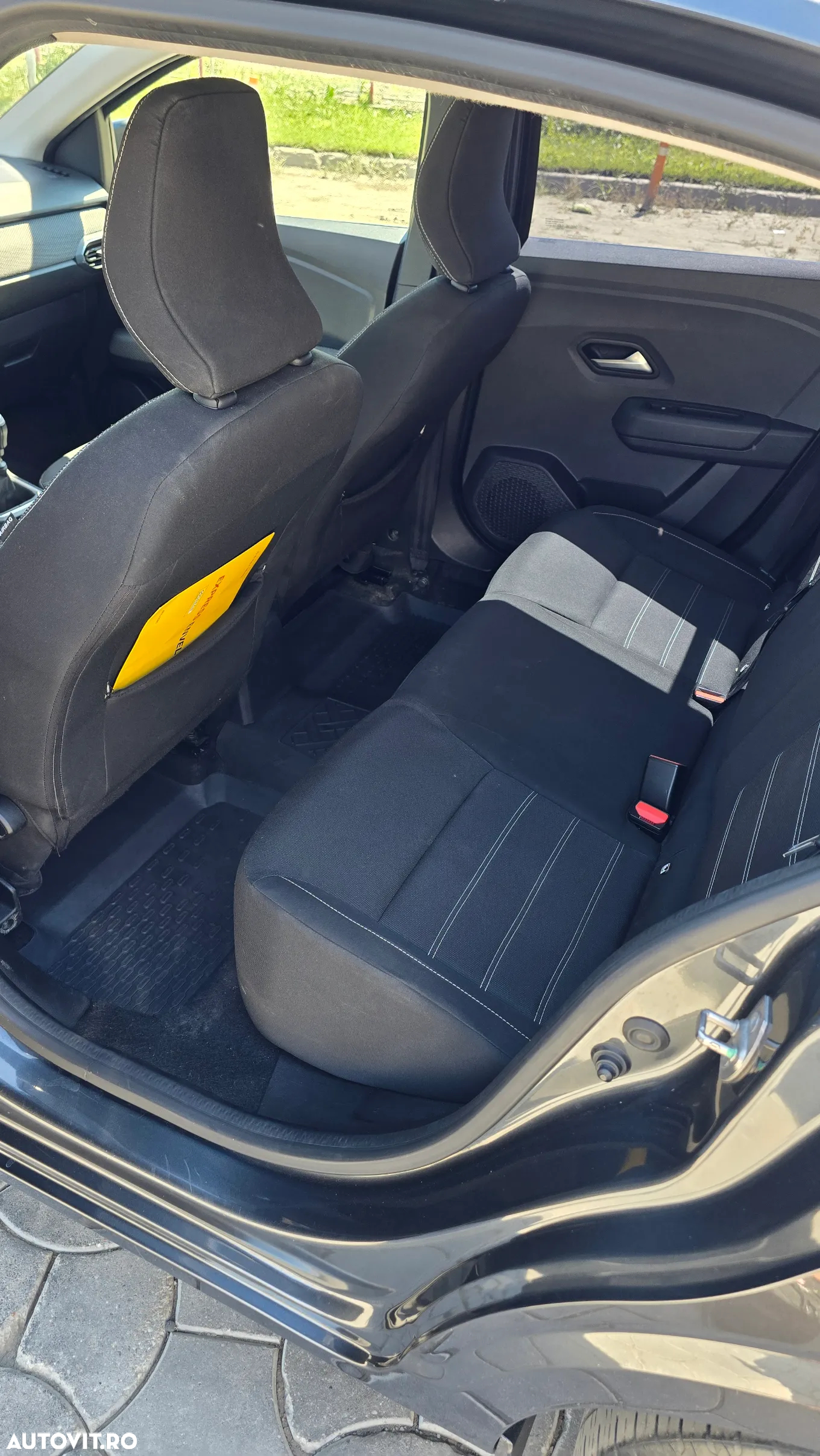 Dacia Logan ECO-G 100 MT5 Essential - 6