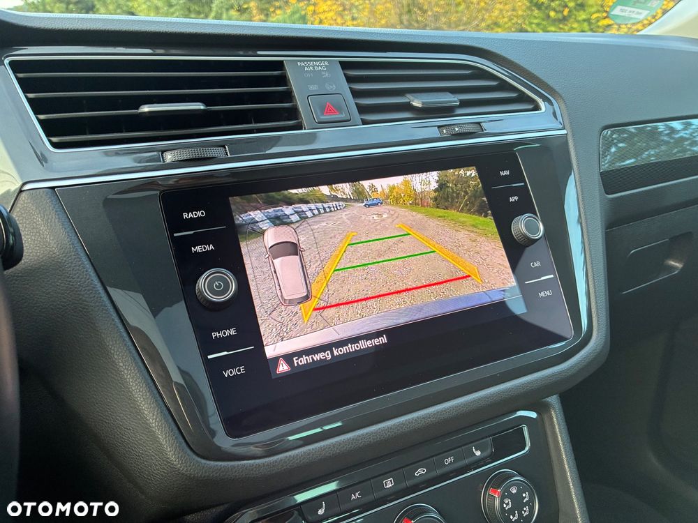 Volkswagen Tiguan 1.5 TSI OPF URBAN SPORT - 22
