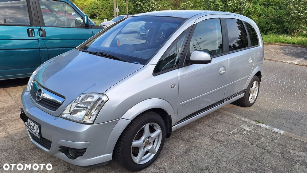 Opel Meriva 1.6 Essentia - 2