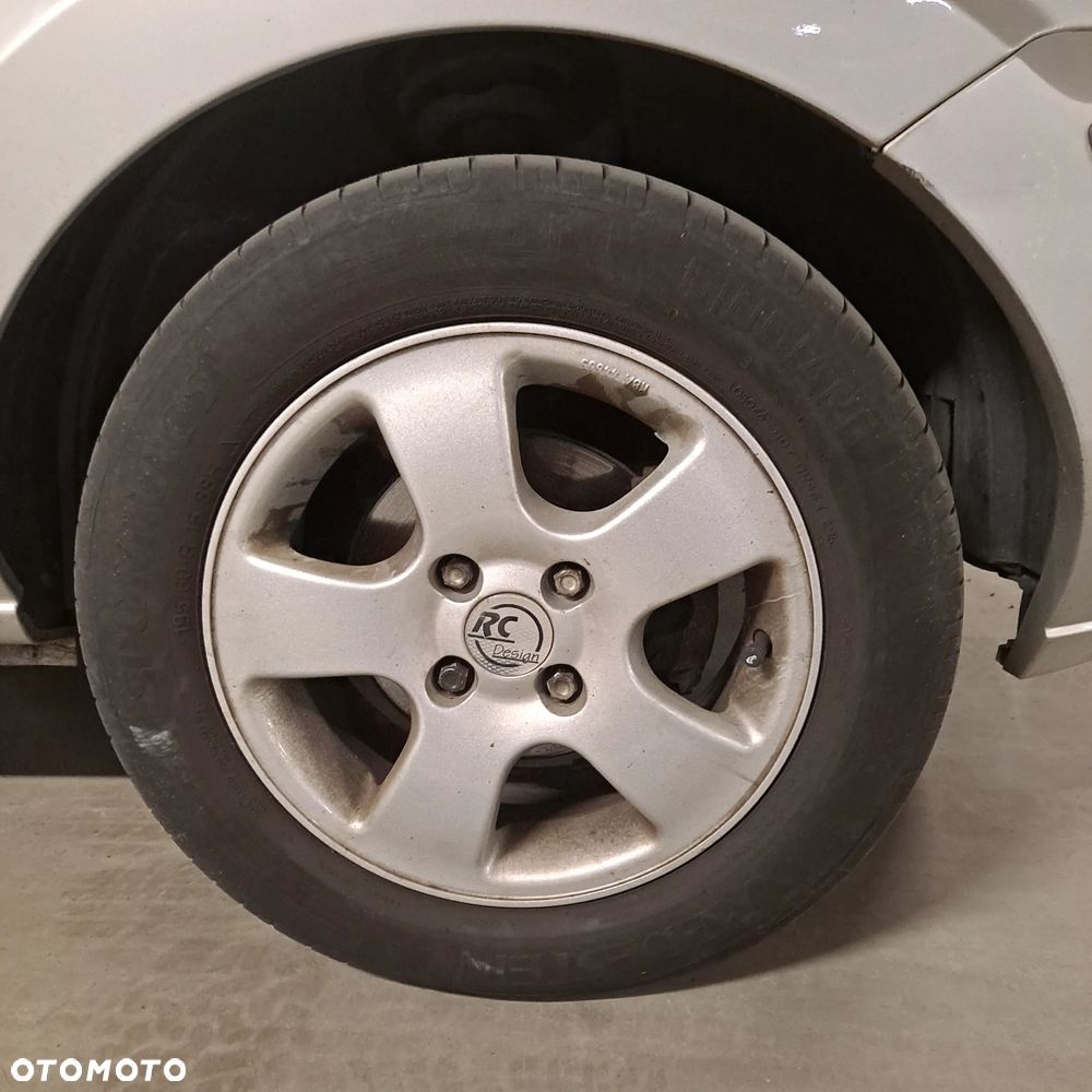 Ford Fusion 1.4 Ambiente - 7