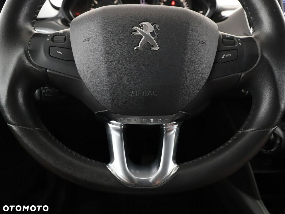 Peugeot 2008 PureTech 110 Style - 22