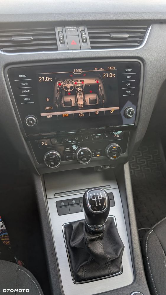 Skoda Octavia 1.6 TDI Ambition - 11