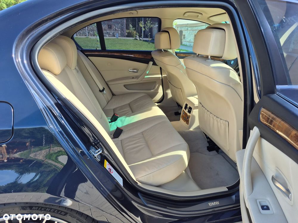 BMW Seria 5 520i Edition Exclusive - 27