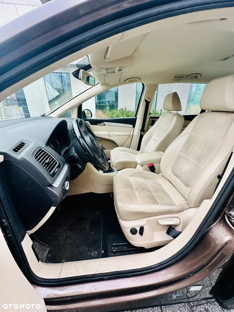 Volkswagen Sharan 2.0 TDI Comfortline DSG - 11