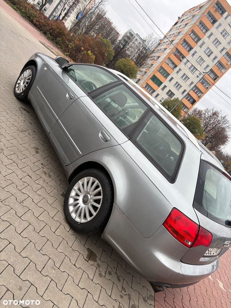 Audi A4 - 4