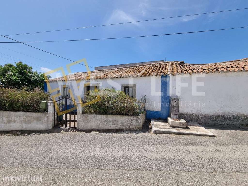 Moradia T2 para Reabilitação em Lote de 675 m² - EXCLUSIVO WEST LIF... - Grande imagem: 3/23