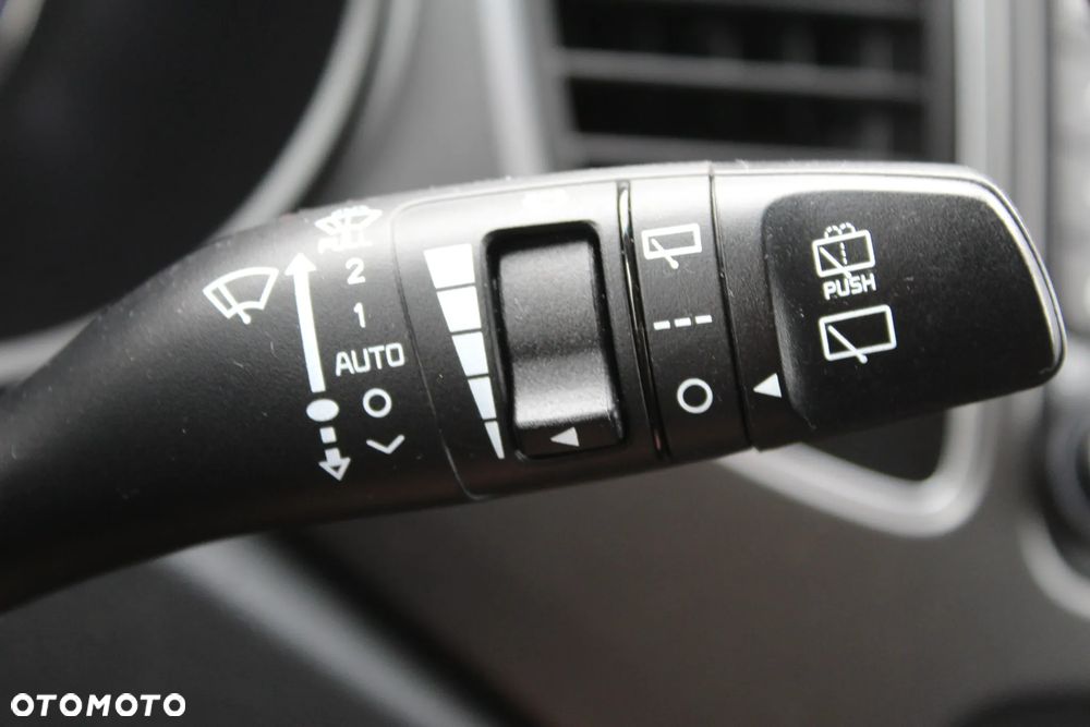 Kia Carens 1.6 GDI XL - 36