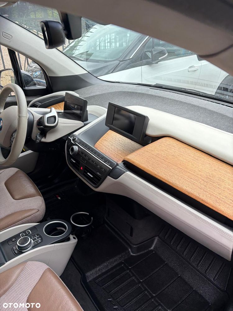 BMW i3 (120 Ah) - 15