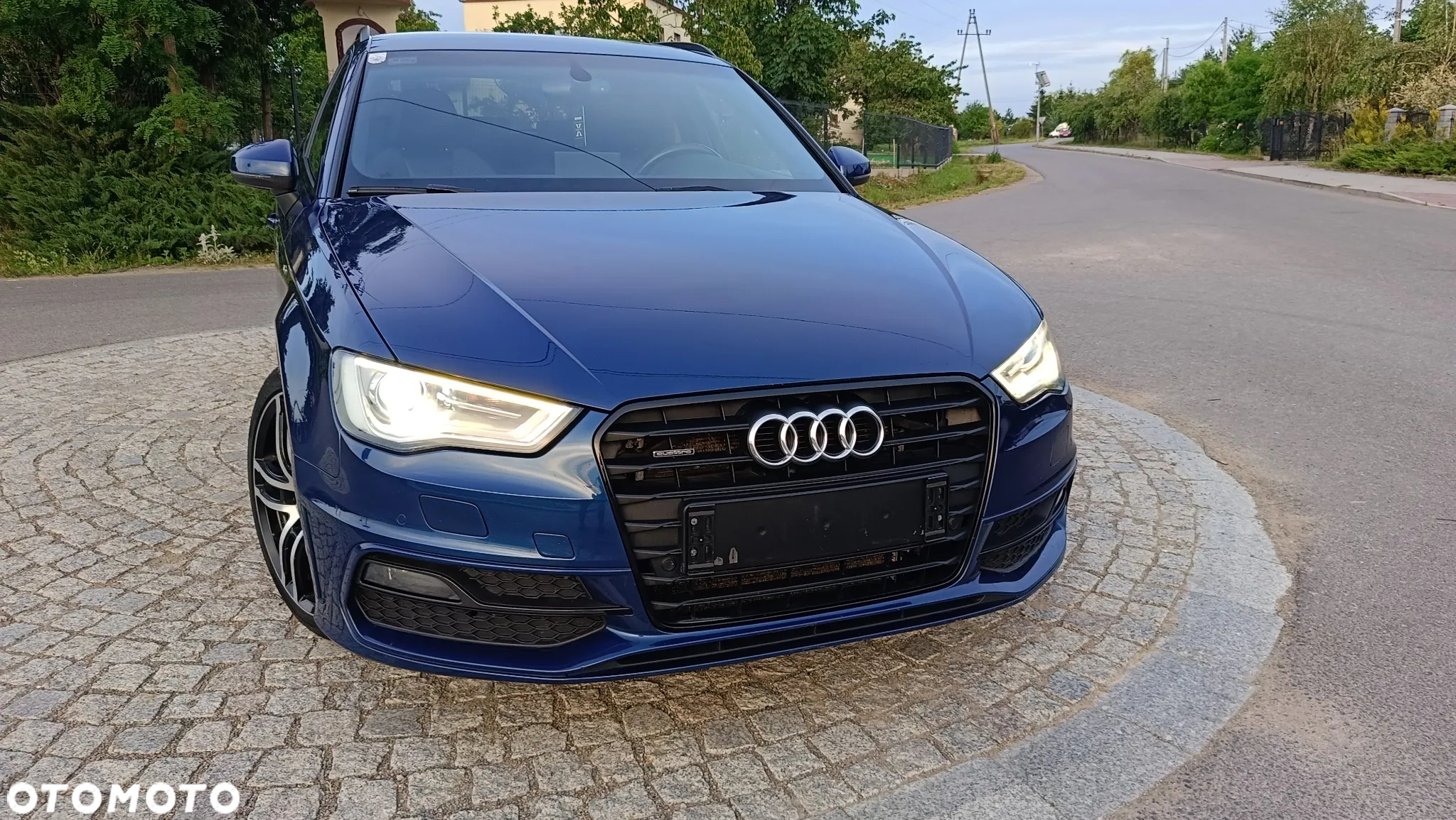 Audi A3 2.0 TDI Sportback (clean diesel) quattro S line Sportpaket - 2