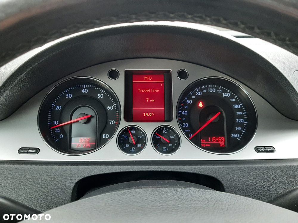 Volkswagen Passat Variant - 16