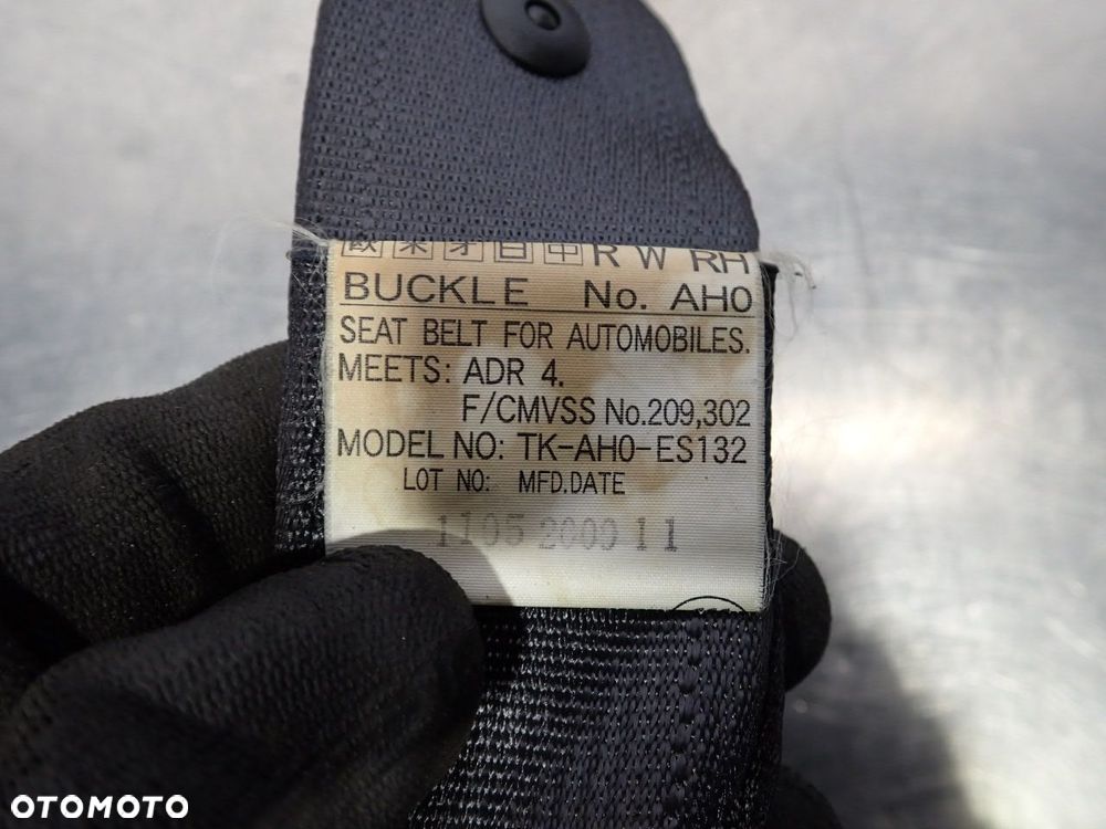 PAS LEWY TYLNY BEZPIECZEŃSTWA SUBARU IMPREZA 1.5 - 8