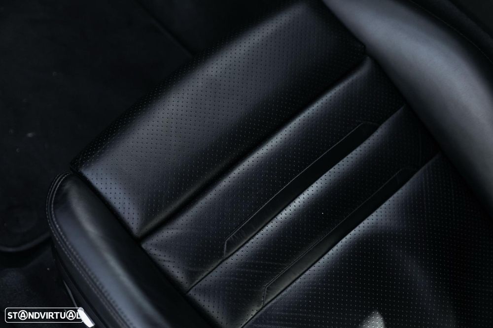 Porsche Panamera Sport Turismo 4 E-Hybrid - 9