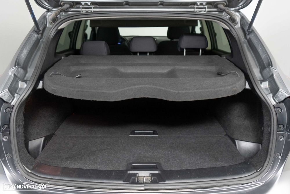 Nissan Qashqai 1.5 dCi Tekna J19 - 12